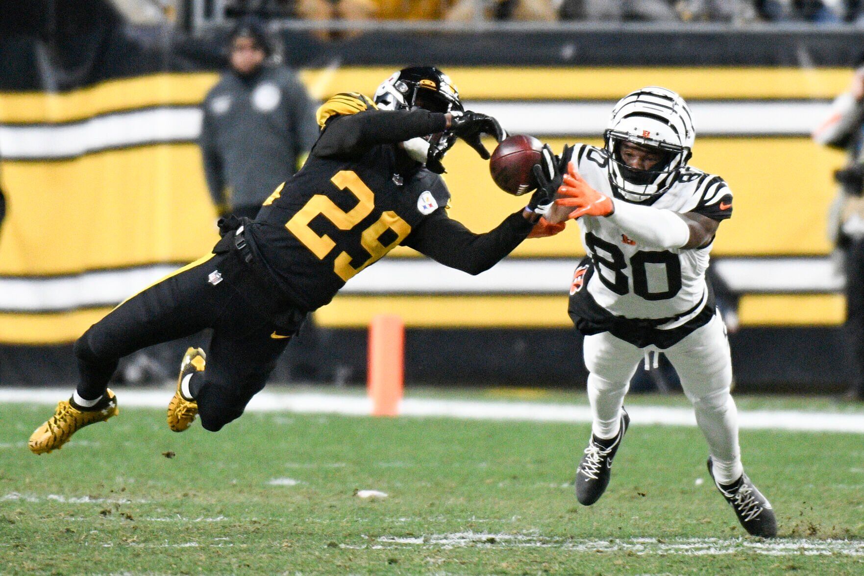 APTOPIX Bengals Steelers Football